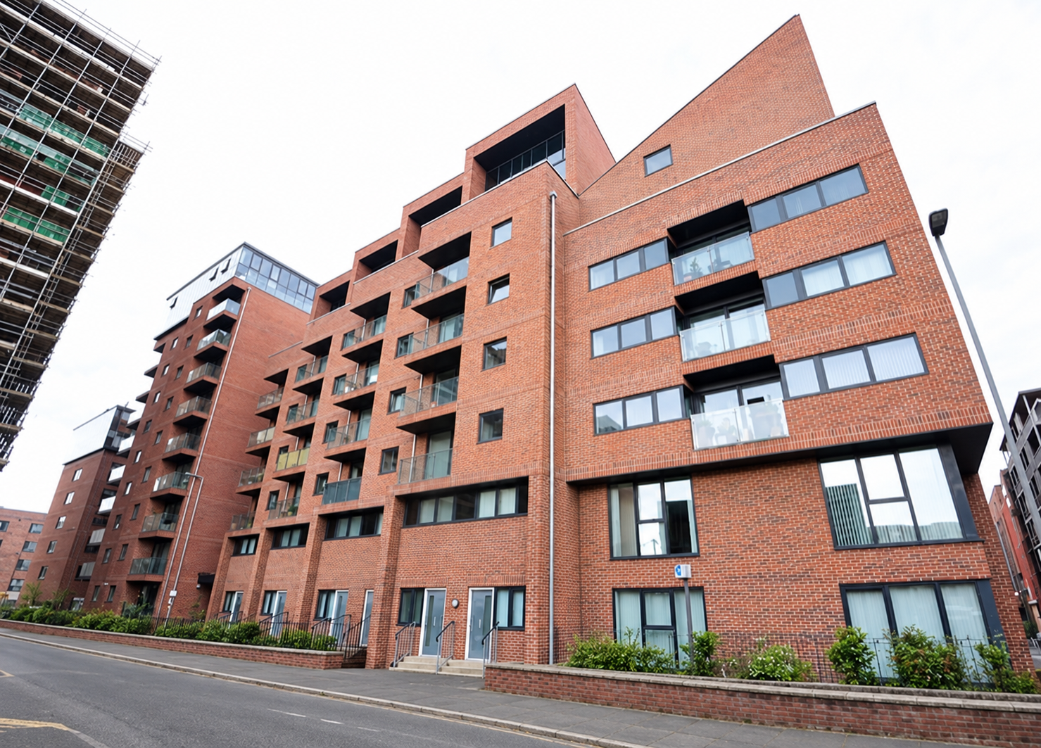 Kings Dock Mill residential buildings with vehicles digitally removed